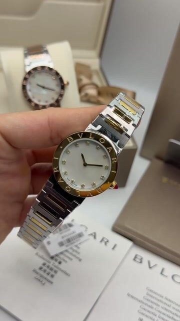 Video de Bvlgari Automatic Silver 33mm- AÇO COM DOURADO/MOSTRADOR PÉROLA