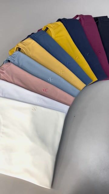Video de CAMISETA ESSENCIAL