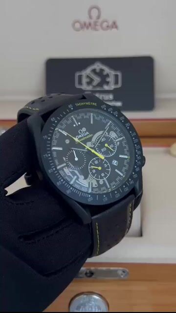 Video de Omega Speedmaster 44.6mm - AÇO/MOSTRADOR PRETO - COURO