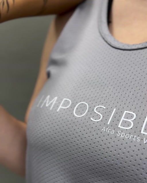Video de MUSCULOSA ELINA