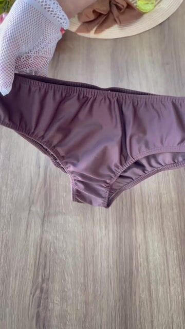 Vídeo de Calcinha Biquíni Avulsa Básica lateral larga Confortável Marrom escuro