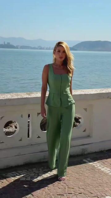 Vídeo de Ref.1685 Conjunto Bromélia