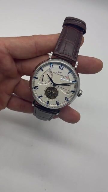 Video de IWC Schaffhausen Tourbillon 45mm - AÇO/MOSTRADOR BRANCO - COURO