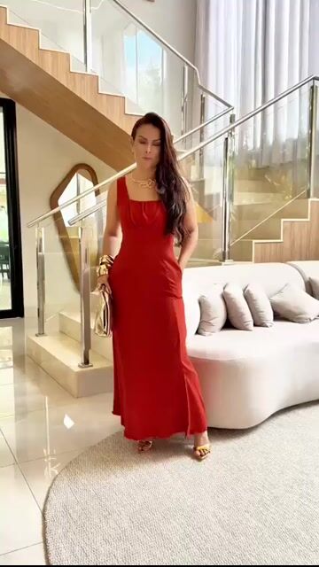 Vídeo de Bella Rosa Wear