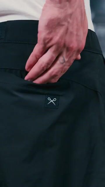 Video de LUXO | Ropa sin género para humanos.