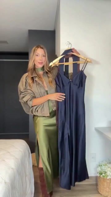 Vídeo de Vestido Cetim Faixa