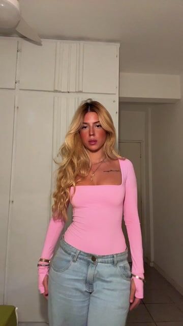 Video de Body Isabel Rosa Bebê