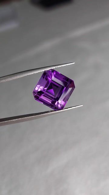 Vídeo de Ametista Quadrada 8,12 ct