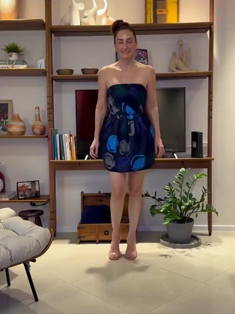 Vídeo de Vestido Festa Armani