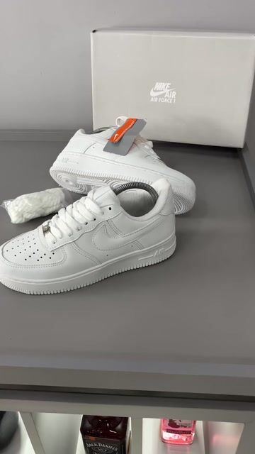 Vídeo de TÊNIS AIR FORCE 1 BRANCO - REF 019