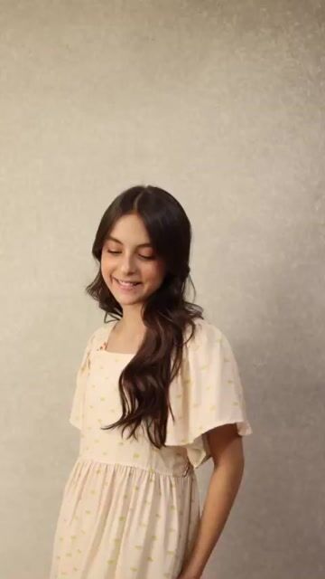 Video de Vestido em Viscose Viviane 8817