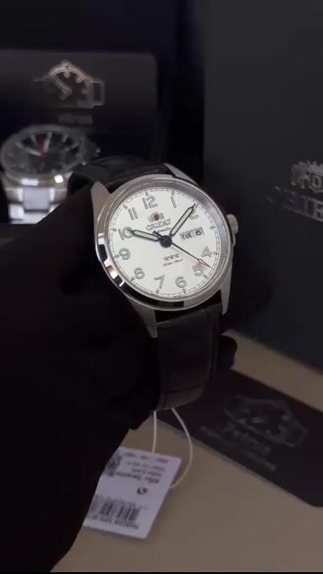Video de Orient 3 Estrelas YN6SC006 40mm - AÇO/MOSTRADOR BRANCO - COURO