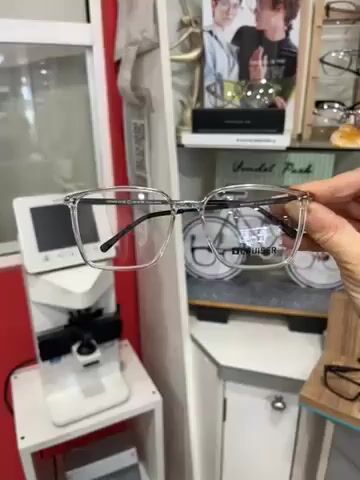 Video de Anteojo de Hombre Cruiser Cronos CC03 Translucido - (copia)