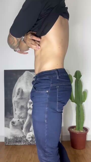 Video de Camisa Over - Preta
