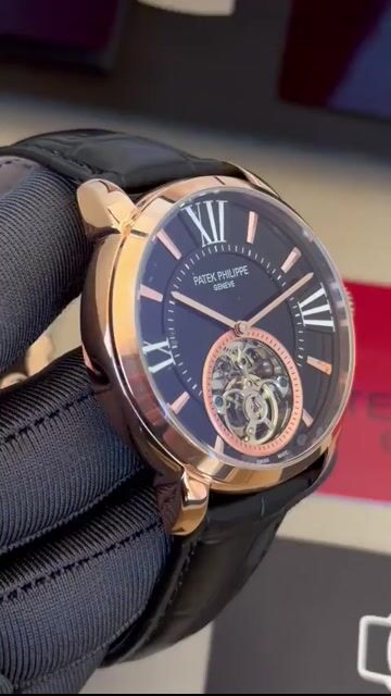 Video de Patek Philippe Tourbillon 42mm - AÇO ROSE/MOSTRADOR PRETO - COURO