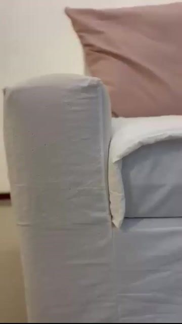 Video de PILLOW TUSOR OFF WHITE