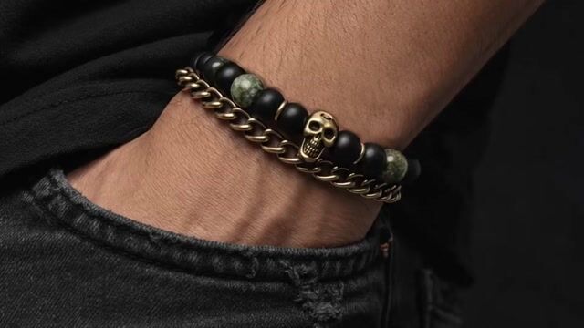 Video of BRACELET X2 TRANSFORMATION