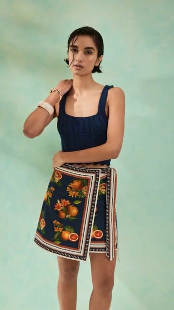 Video de FELICITY URBAN