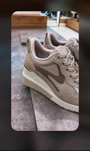 Video de Zapatillas AURORA beige