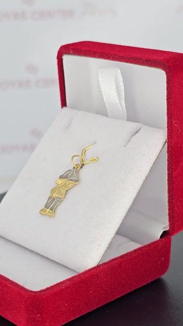 Video de Dije Oro Blanco Y Amarillo 18k Nene Sarakey C350