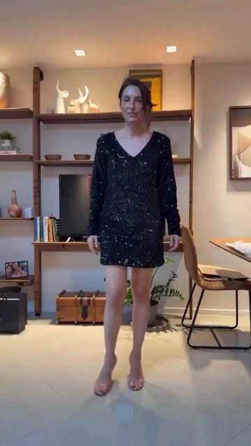 Vídeo de Vestido Preto Aquamar