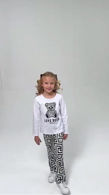 Vídeo de Conjunto Infantil Meia Estação Feminino Love Bear - Branco | FA748BRA