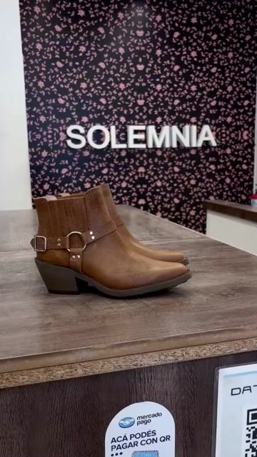 Video de SOLEMNIA SHOES