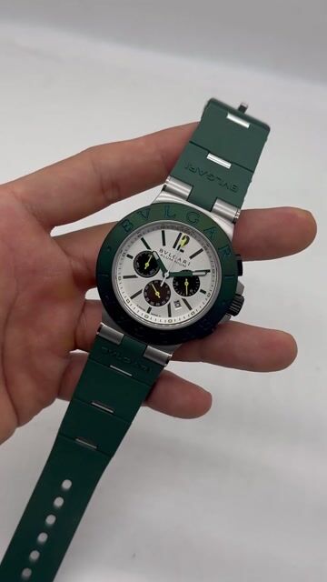 Video de Bvlgari Aluminium 40mm - AÇO/MOSTRADOR BRANCO - SILICONE