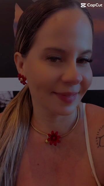 Vídeo de Lili Joias