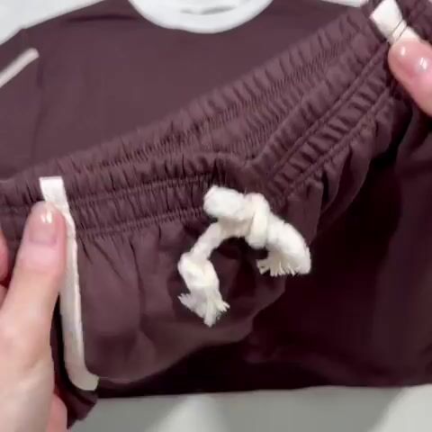 Video de Conjunto Infantil Menino Marrom - Pequenos Clássicos