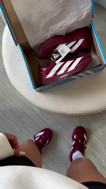 Video de AD ADIZERO SL - BORDÔ