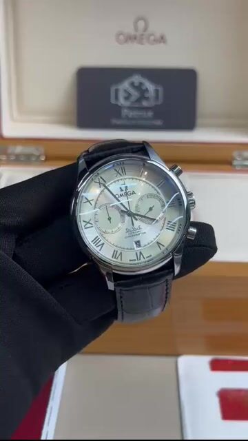 Video de Omega chronograph 45mm - AÇO/MOSTRADOR BRANCO - COURO