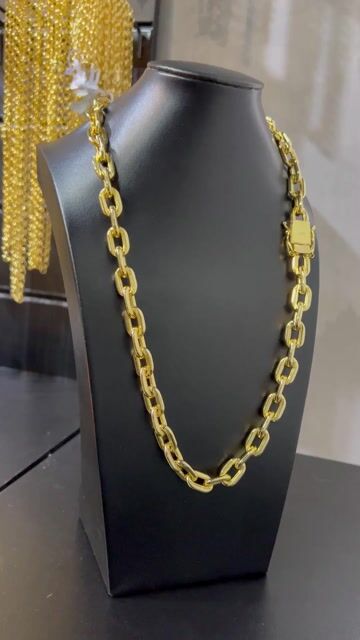 Vídeo de Cordão Cadeado 12mm Banhado A Ouro 18K Premium
