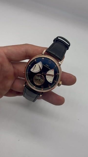 Video de IWC Schaffhausen Tourbillon 45mm - AÇO DOURADO/MOSTRADOR PRETO - COURO