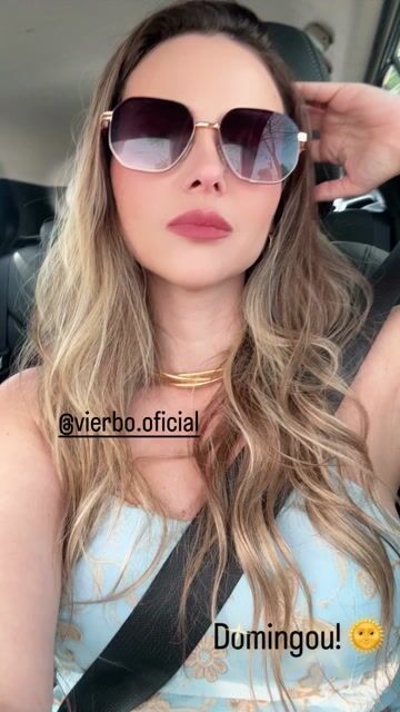 Vídeo de Vierbo - Moda Feminina com Elegância e Estilo