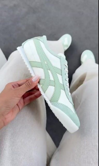 Vídeo de Onitsuka Tiger Couro Legítimo Off/Verde Mint