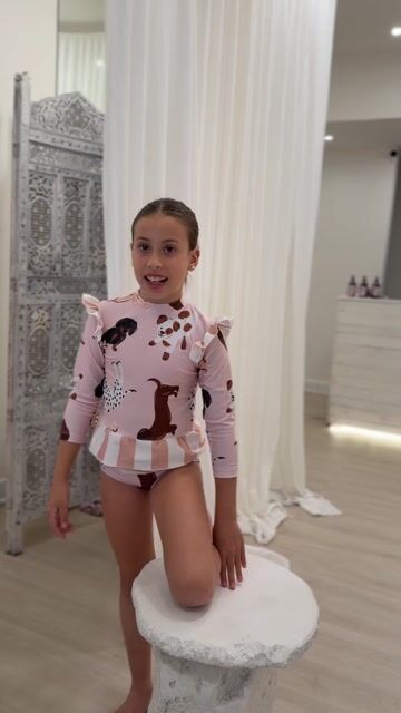 Video de Conjunto Remera Lycra UV+50 con bombacha Puppy