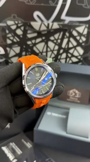 Video de TAG Heuer Carrera 44mm - AÇO/MOSTRADOR PRETO - SILICONE