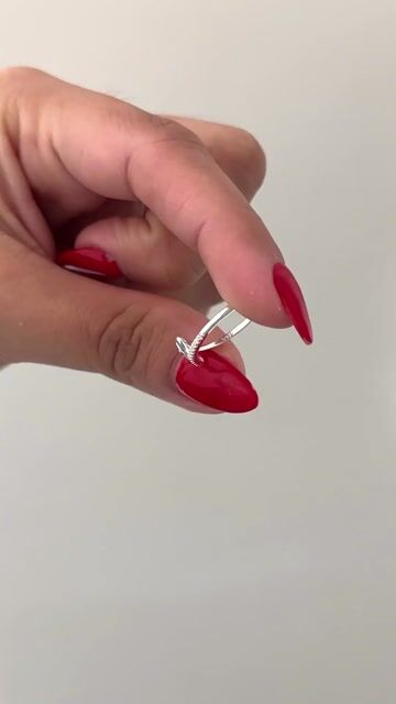 Video de Anillo doble corazón