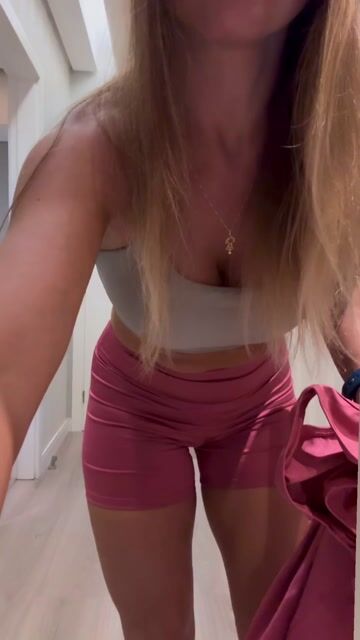 Vídeo de Vestido Básico Encanto com Brilho