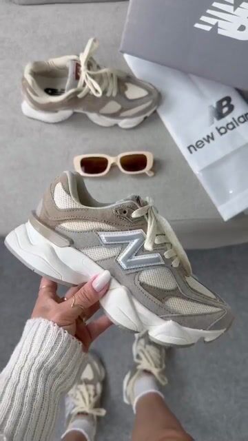 Video de New Balance 9060 - Premium