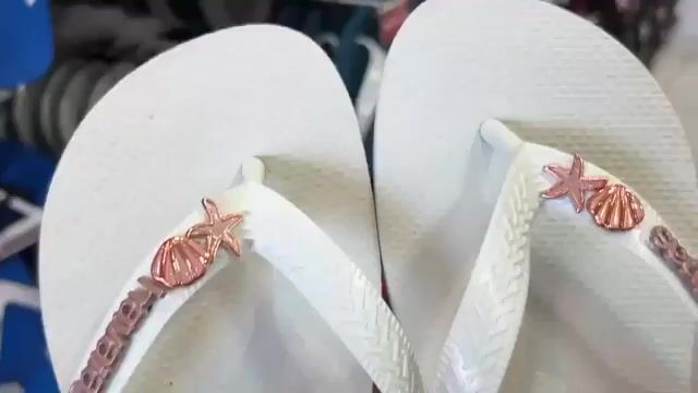 Vídeo de Club das Sandálias I Havaiana Original I Pingente I Acessórios