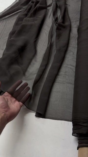 Vídeo de Tecido Chiffon De Seda Marron Seco