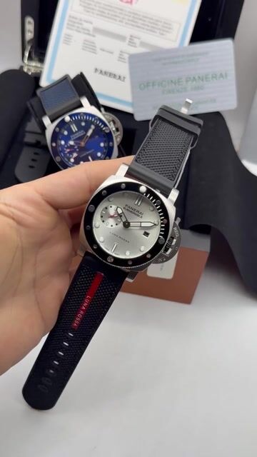 Video de Panerai Submersible Luna Rossa - 47mm - AÇO/MOSTRADOR BRANCO - SILICONE E NYLON