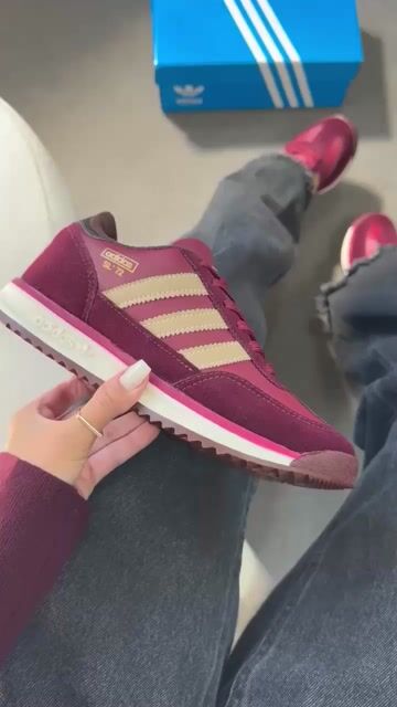 Vídeo de ADIDAS SL 72 PRIME - BORDÔ