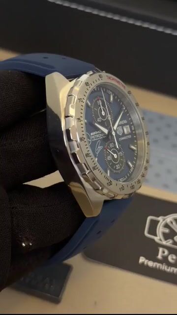 Video de TAG Heuer Fórmula 1 Mercedes Petronas Special Edition 47mm - AÇO/MOSTRADOR AZUL - SILICONE