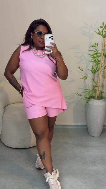 Vídeo de Plus Size Bella Bia