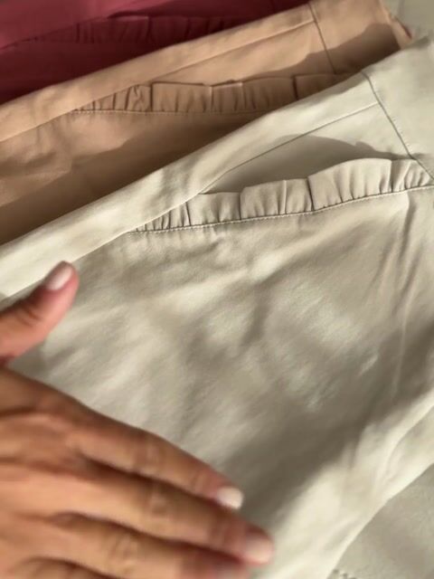 Video de Charabias | Ropa Femenina, Alegre y Práctica que te Resuelve el Día