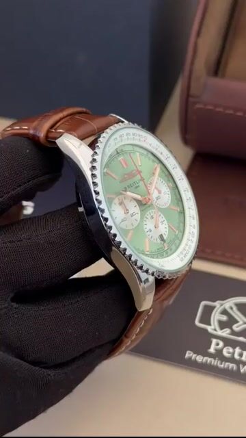 Video de Breitling Navitimer 47mm - AÇO/MOSTRADOR VERDE - COURO