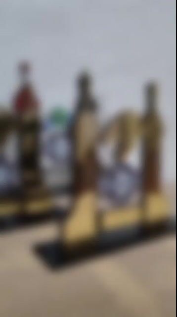 Video de Troféus MDF + ACRILICO - Design Moderno e Exclusivo